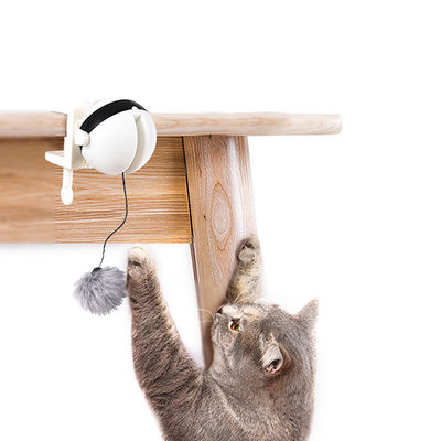Bola electrónica interactiva Cat Pet Toys Funny Stick Cat Teaser Toy del elevador de automóviles