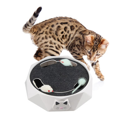 El ratón loco que persigue a Cat Scratcher Toy Electric Cat juega con los ratones corrientes 712g