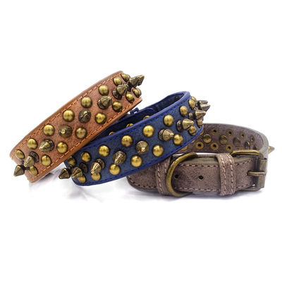 Cuello de perro masculino personalizado profesional de Sofa Leather de la PU del Gentility durable sólido retro del remache