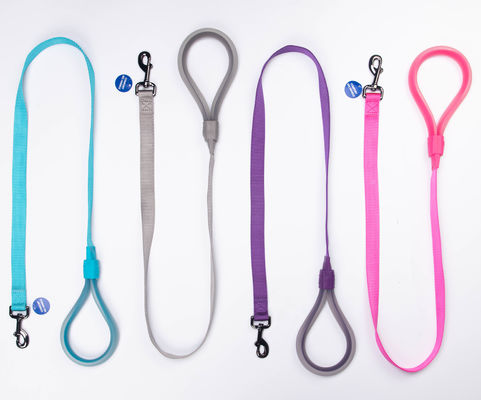Correas de perro de nylon durables de la manija del silicón que entrenan y que caminan al correo de la cuerda del perro