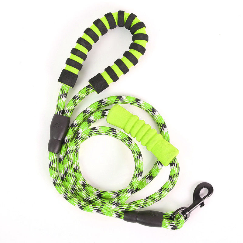 Cuerda redonda del perro del correo de EVA Reflective Double Handle Dog con el clip y la manija rellenada el 180cm