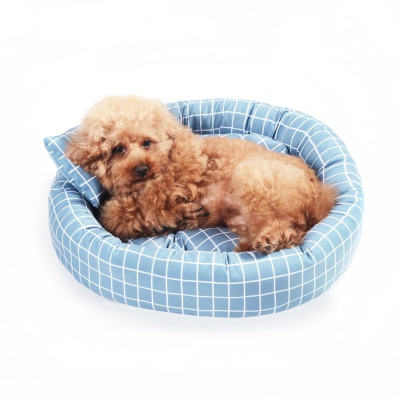 La cama caliente suave redonda al por mayor del animal doméstico con los perros de los gatos de Cuddler del buñuelo de la almohada acuesta el lujo de la cama del animal doméstico con no la parte inferior del resbalón