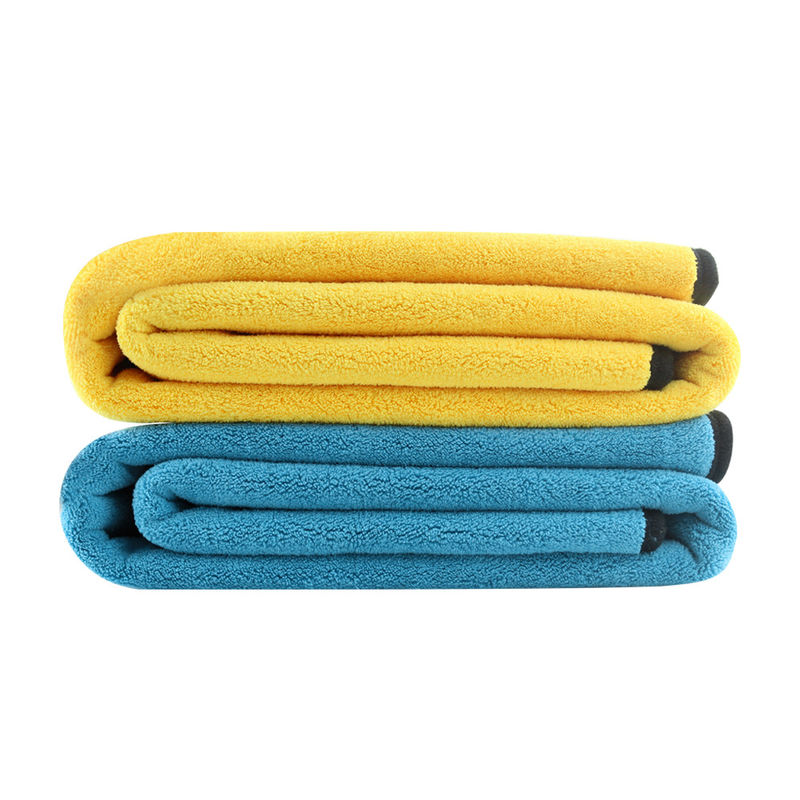 la fibra absorbente estupenda espesa la toalla de la albornoz del perro del invierno con los bolsillos para los perros grandes de secado rápido