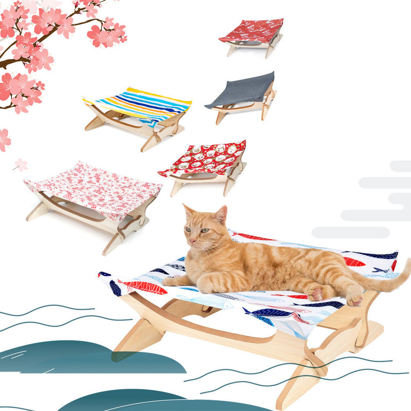Ejecución cuadrada elevada Cat Sofa lavable del marco desmontable de madera de las camas de Cat Beds Cat Hammock Blanket