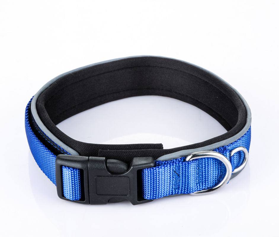 Perro acogedor de para del cuello de la correa de perro del cuello de la cadena del laser del perro de la ventaja de la raya reflexiva de nylon ajustable del animal doméstico