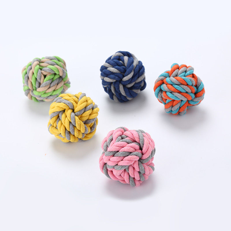 Bola resistente del nudo de Toy Ball Braided Cotton Chew de la cuerda del perro del algodón de la mordedura para la limpieza de los dientes de perro