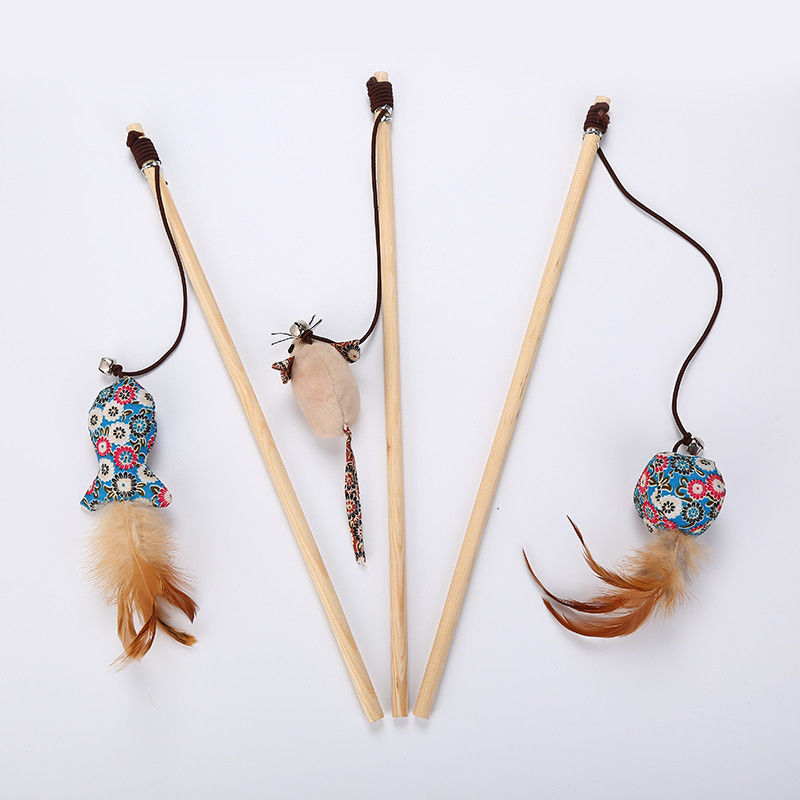 Cat Pet Toys Teaser Stick formada pollo con los juguetes de madera de la pluma para los gatos