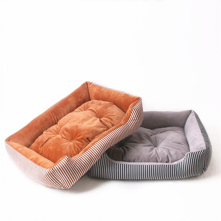 Casas de perro de lujo cómodas grandes desprendibles del tamaño 1580g del Xl de la cama del animal doméstico de Hallupets