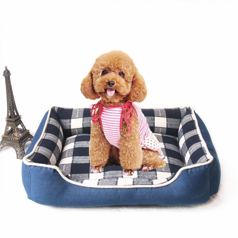Cama interior suave caliente del perro de la comodidad de la jerarquía de la perrera de la casa de la estera 740g del perro del cuadrado de enrejado