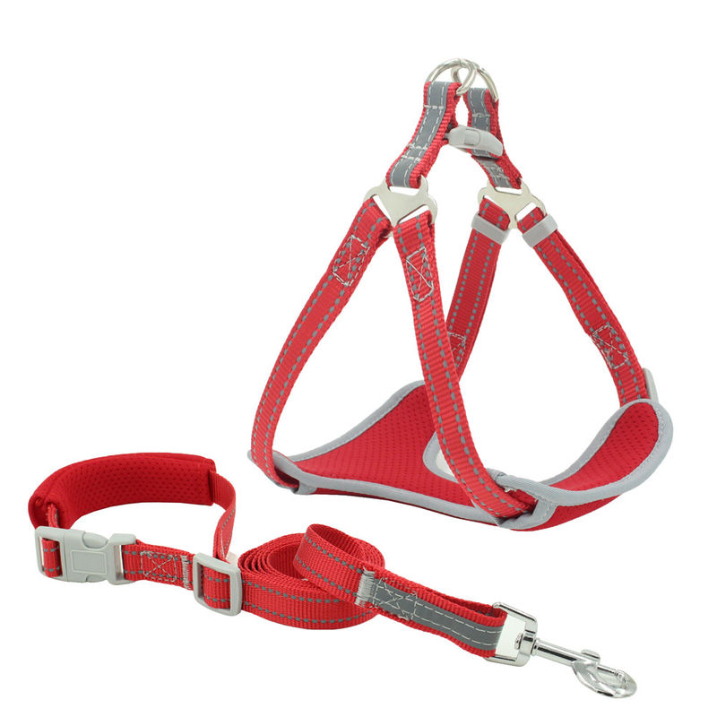 Mesh Reflective Leash And Collar respirable fijó el equipo del cuello y del correo de perro del sistema de la tracción de la correa del pecho