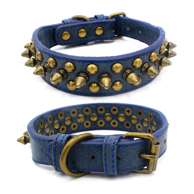 Cuello de perro masculino personalizado profesional de Sofa Leather de la PU del Gentility durable sólido retro del remache