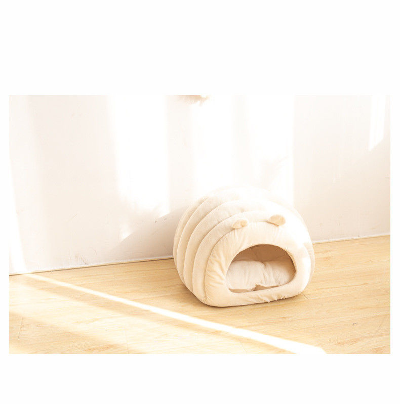 La cama cómoda semicerrada del animal doméstico calma abajo el gato de Mat Removeable Cover Nest For del sueño