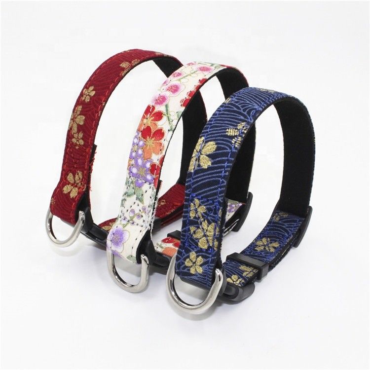 Arnés impreso del correo del cuello de Sakura Suede Substrate Puppy Dog fijado con estilo japonés de los anillos en D
