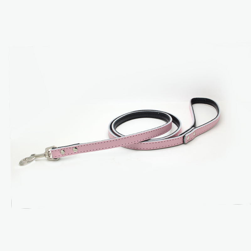 Correa de perro de cuero del cuello del perro casero popular de encargo del perrito