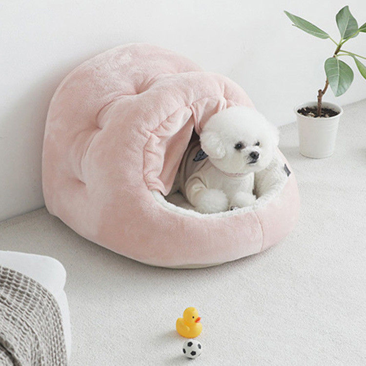 El animal doméstico sentido de la cama del perro acuesta la perrera semicerrada cómoda del animal doméstico de la cortina de lujo de Cat Cave Plush Yurt Door