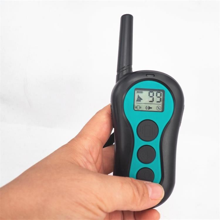 Cuello teledirigido de la descarga eléctrica del animal doméstico de los productos recargables impermeables del entrenamiento para los perros